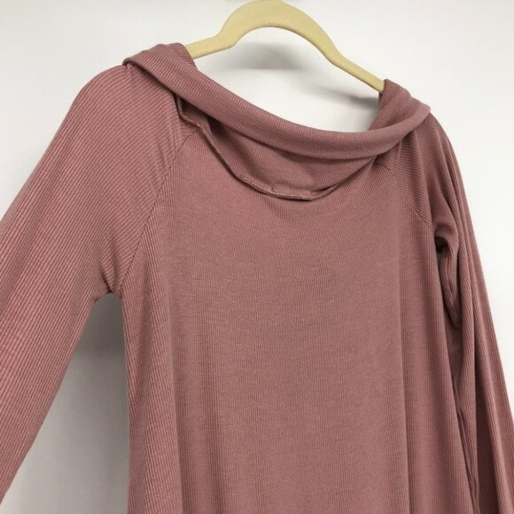 Cherish Fun and  flirty ribbed tunic rose taupe NWT - Picture 11 of 16